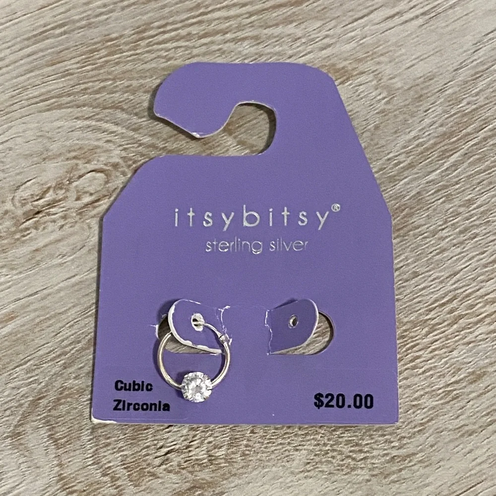 925 Sterling Silver Crystal Loop Cartilage Earring Single